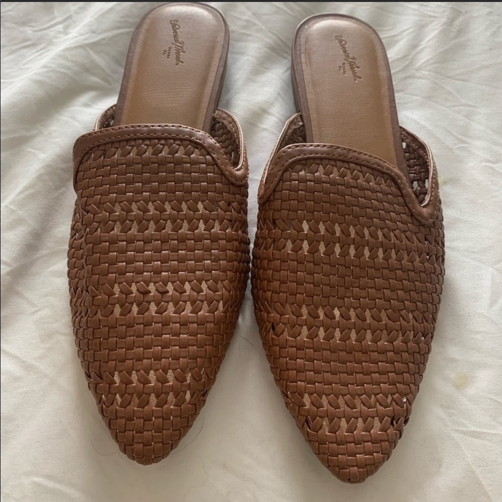 Super comfy and cute mules